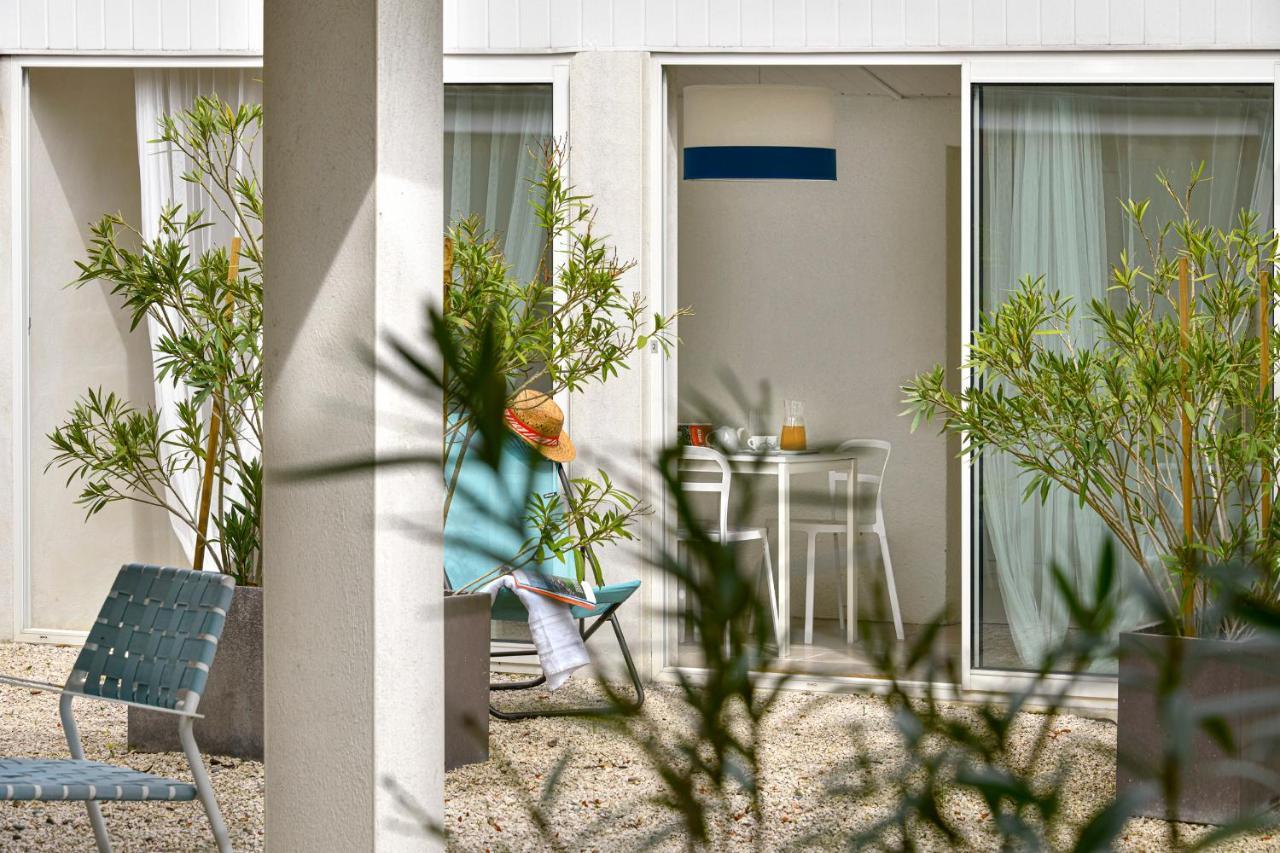 Logis Hotel & Restaurant Le Pardaillan Gondrin Экстерьер фото